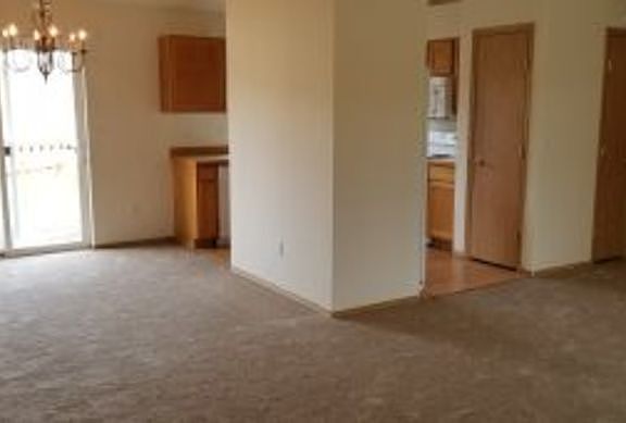 3rd image of 8307 E Bull Pine Ln