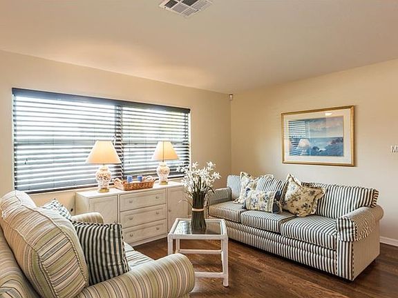 4th image of 399 Gulfbreeze Blvd