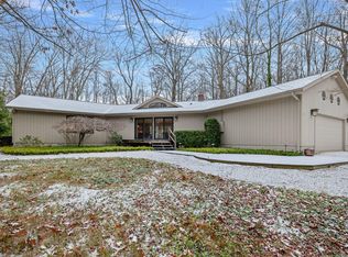 13649 Main Dr, Harbert, MI 49115