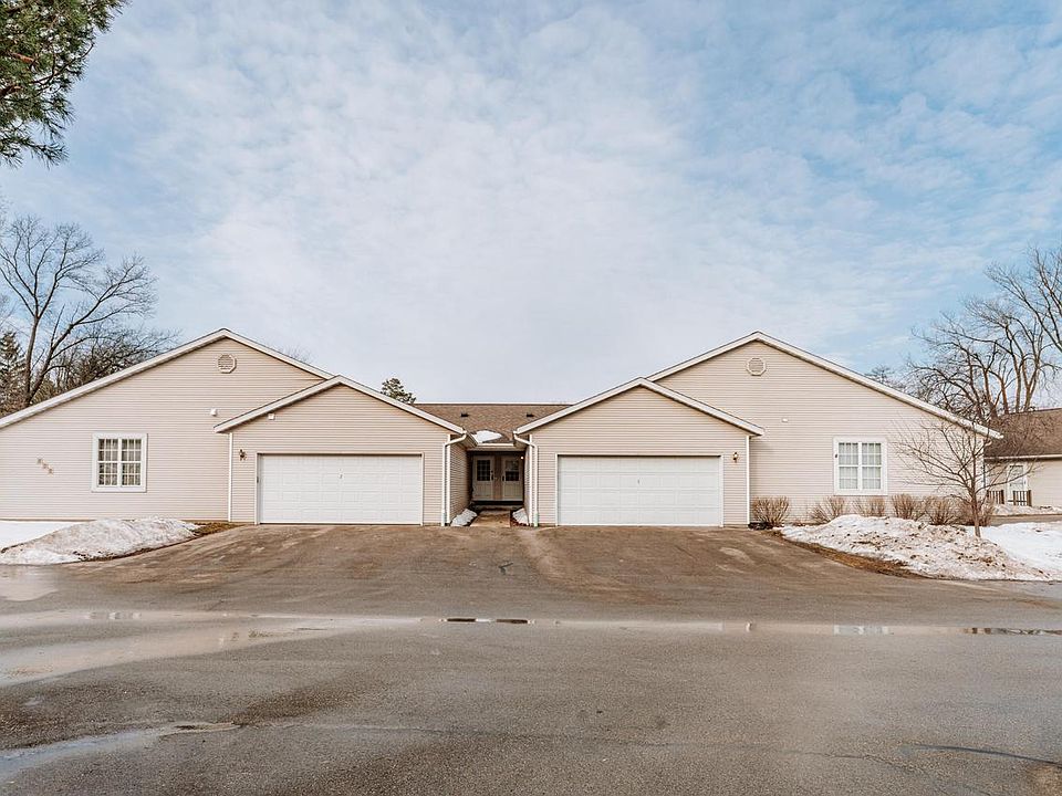 1st image of 565 Slinger ROAD #C-3