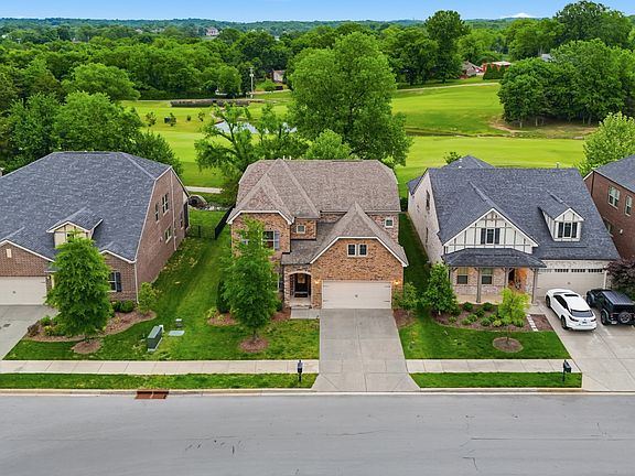 2nd image of 1677 Boardwalk Pl