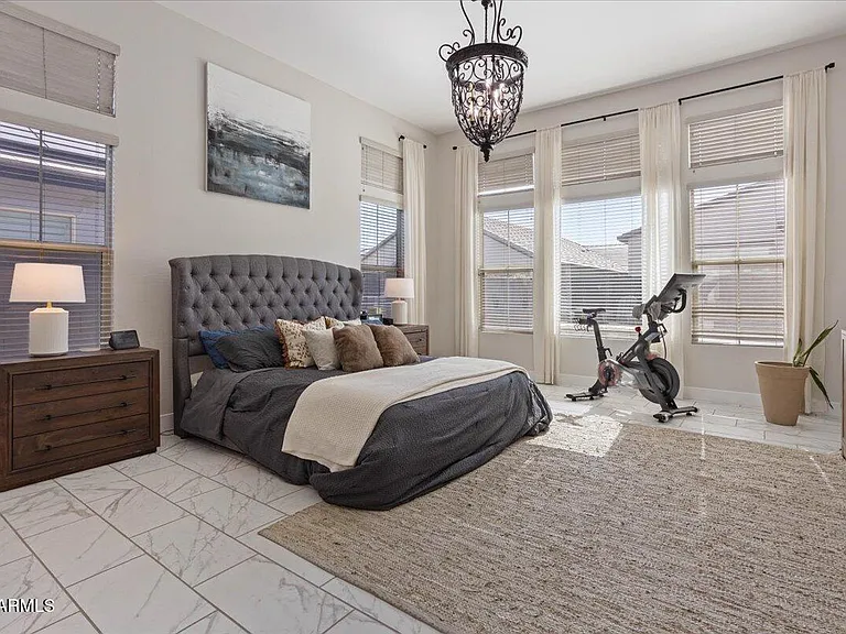 21147 W Hillcrest Blvd — Photo 13