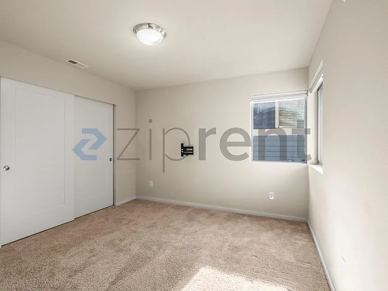 10604 SE 187th Pl — Photo 15
