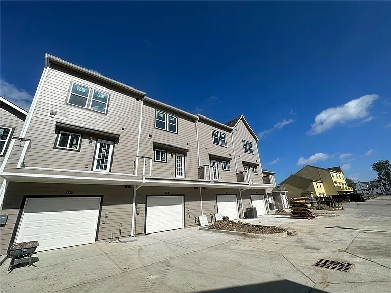 5262 Ella Blvd #108 — Photo 11