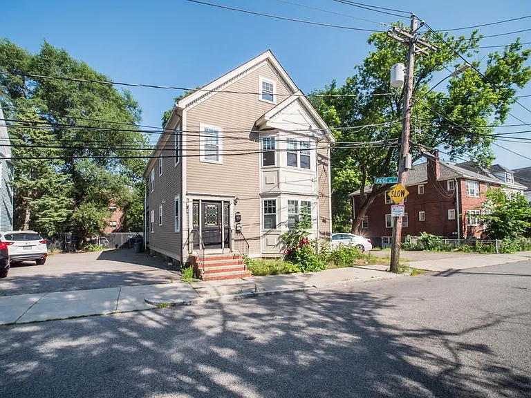 145 Murdock St #1 — Photo 17