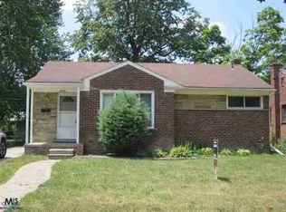 24351 Gardner St, Oak Park, MI 48237