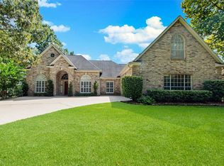 807 Carriage Hills Blvd, Conroe, TX 77384