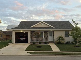 31 W 5th St, Minster, OH 45865