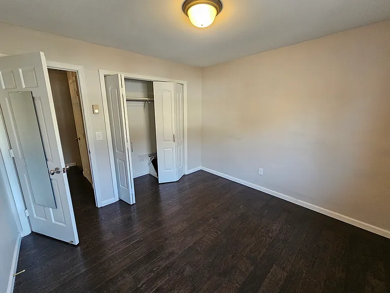 313 Jasper Dr — Photo 2