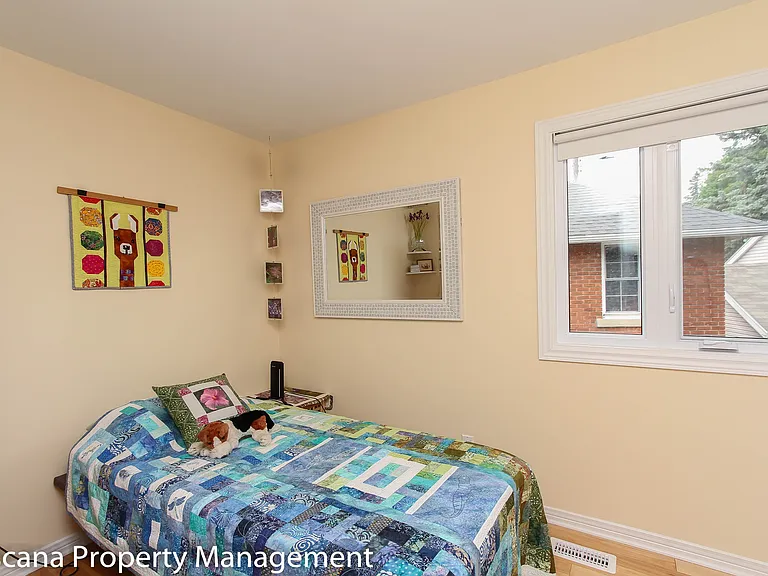 437 Riverdale Ave — Photo 21