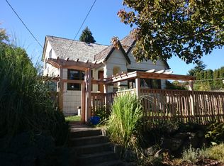 7715 12th Ave NW, Seattle, WA 98117
