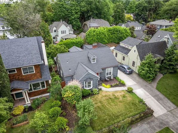 7922 SE 29th Ave, Portland, OR 97202