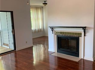 308 Meadows Cir, Winston Salem, NC 27104