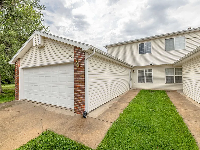 410 W Todd Cir — Photo 36