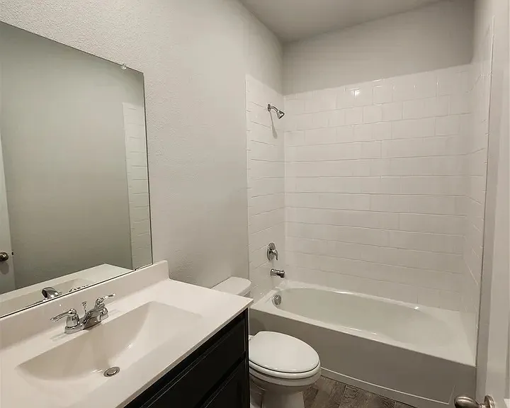 8925 Old Rawhide Ln — Photo 2