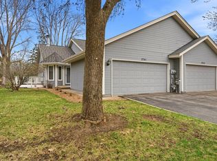 2741 River Hills Dr S, Burnsville, MN 55337