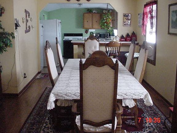 4th image of 134 Avenue I