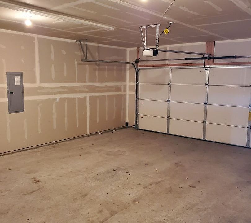 931953 N Stanley St. 931953 N Stanley St Medical Lake, WA Zillow Apartments for Rent in