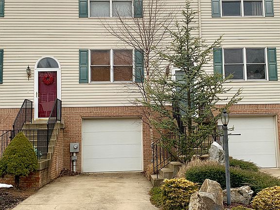 3rd image of 76 Springmeadow Ct