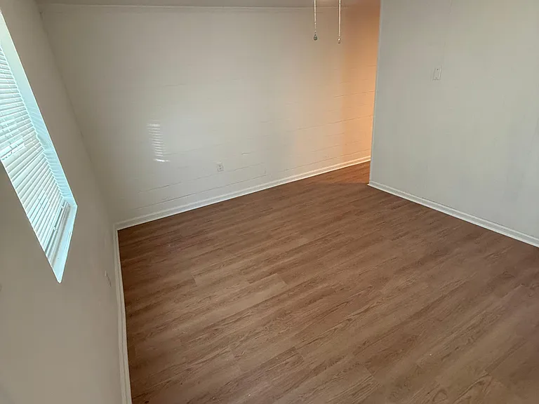 605 Barton St #A — Photo 19