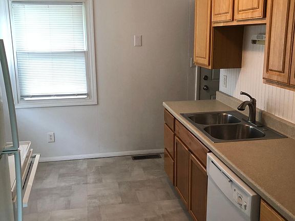 5th image of 2945 Purdue Dr