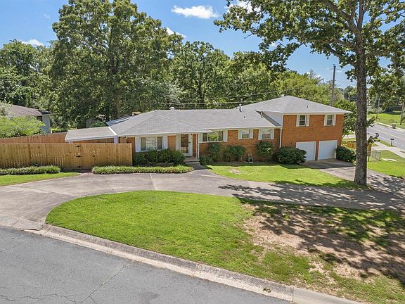 5th image of 1 Wesley Dr