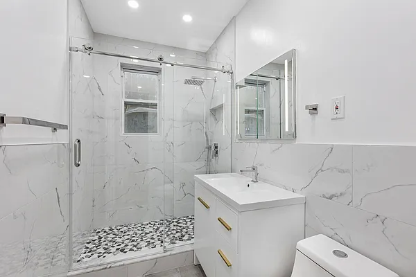 Rented by Compass | media 3