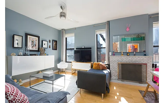 Sold by Douglas Elliman | media 6