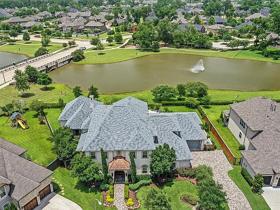 2nd image of 3 Heights Creek Dr