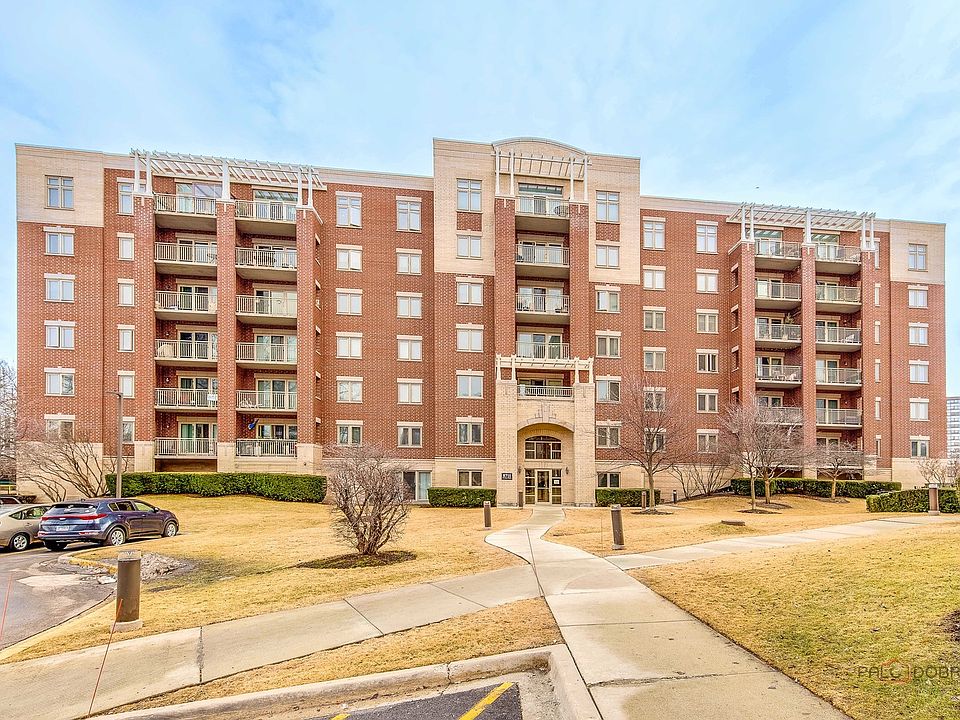 1st image of 8711 W Bryn Mawr Ave APT 501