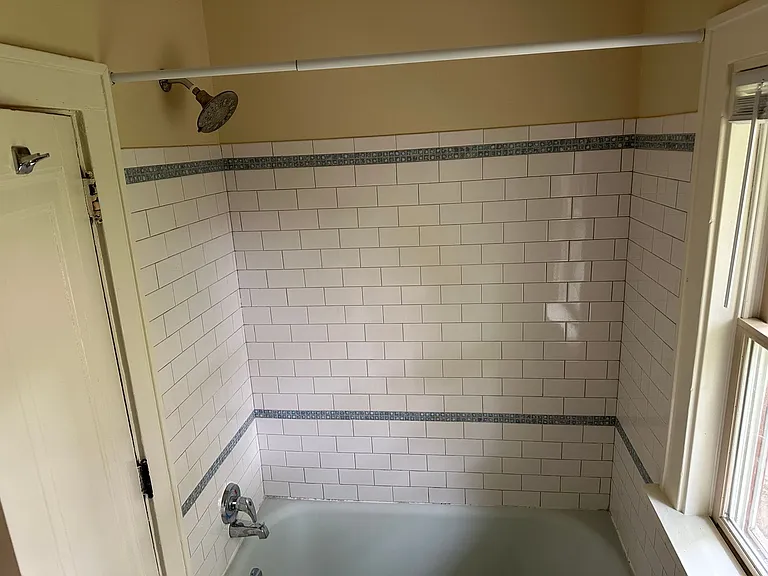 2816 Xerxes Ave S — Photo 10