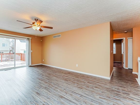 5th image of 6807 Erindale Dr