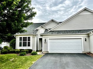 1513 Countryside Dr, Shorewood, IL