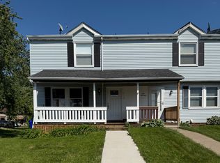 512 Hemlock Ct, Coraopolis, PA 15108