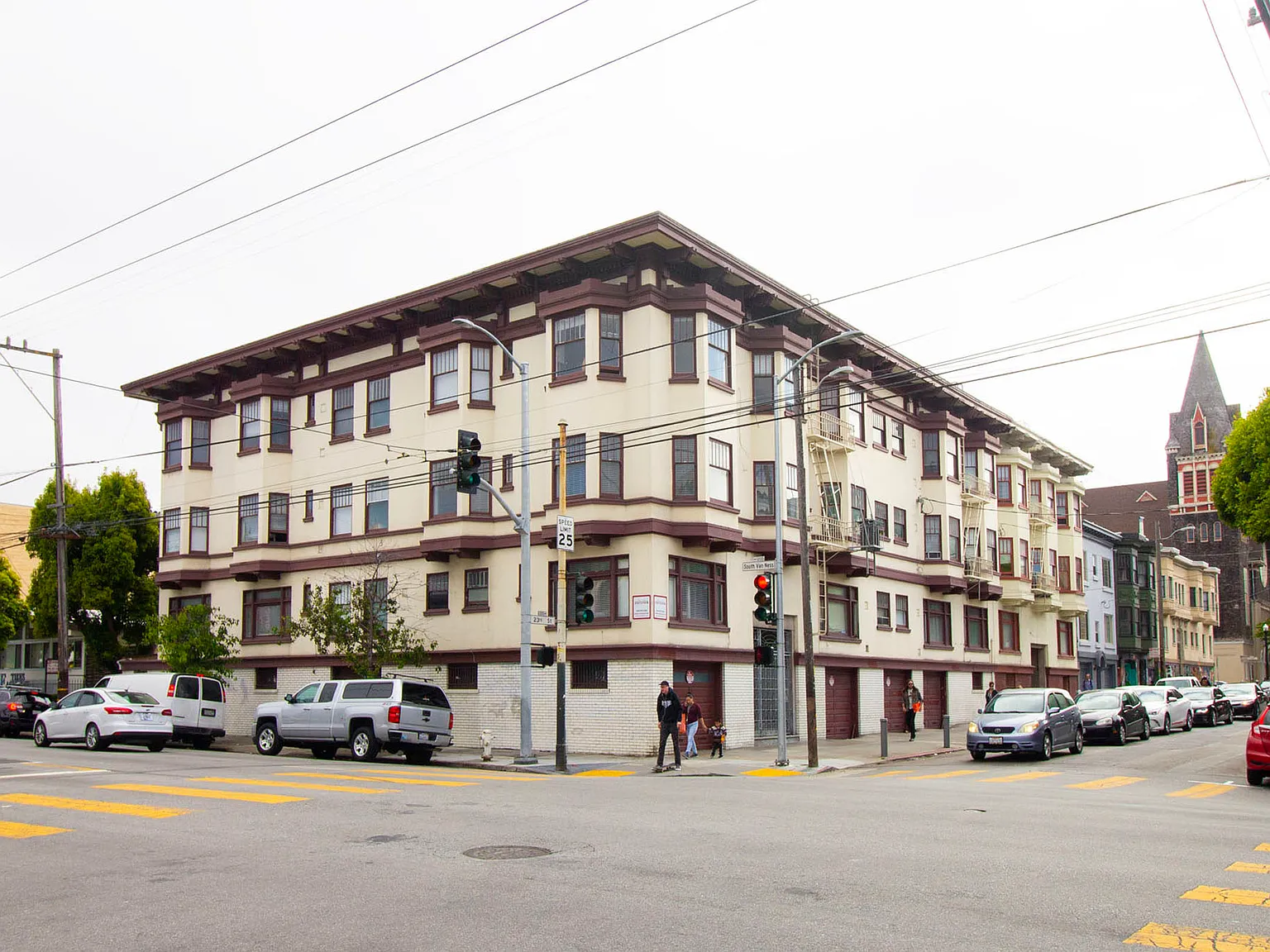3201 23rd Street — Photo 4
