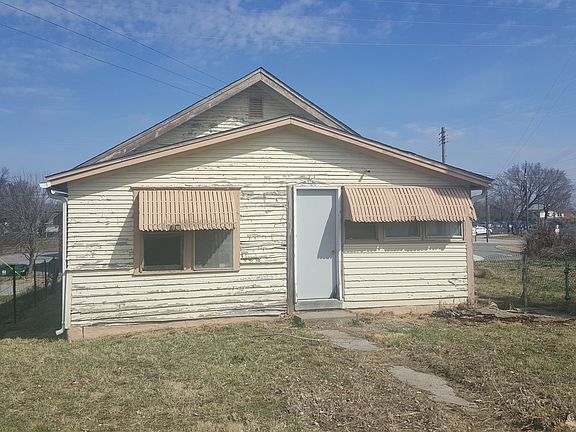 5th image of 2905 Farrow Ave