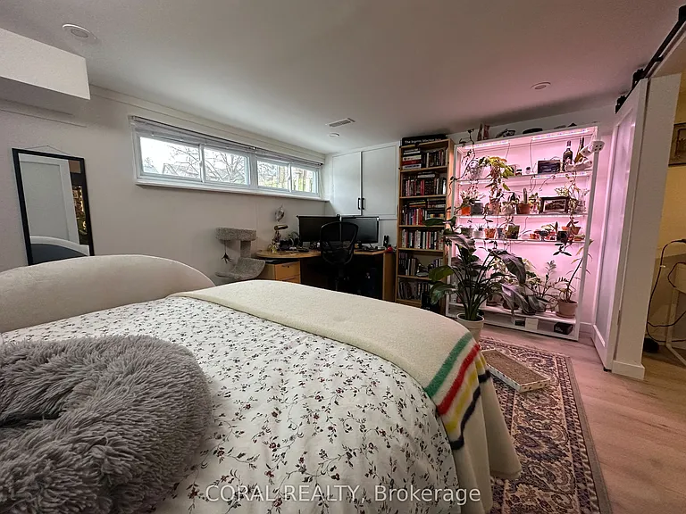 54 Osborne Ave #LOWER — Photo 14