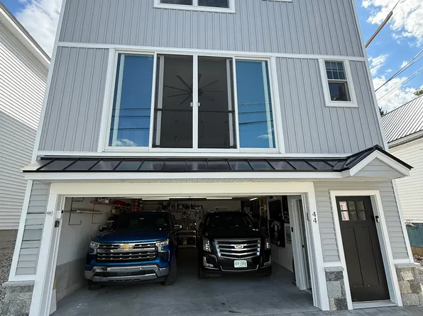 44 Centenary Avenue, Laconia, NH 03246