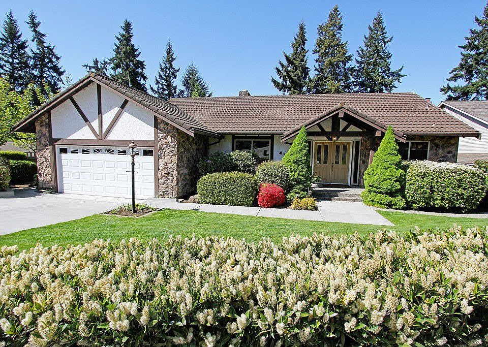 1st image of 4115 106th Pl NE