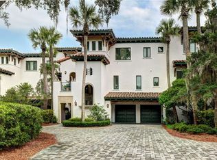 92 Sea Island Lake Cottages Dr, Saint Simons Island, GA 31522
