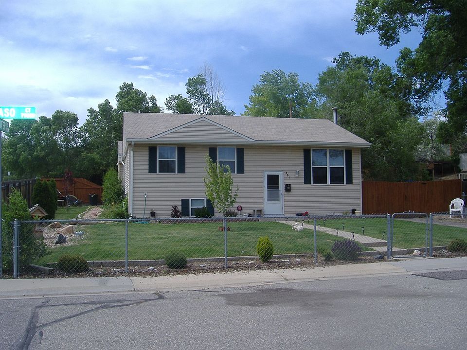 381 El Paso Court - June 2010