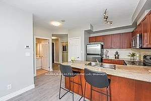 3504 Hurontario St #609 — Photo 8