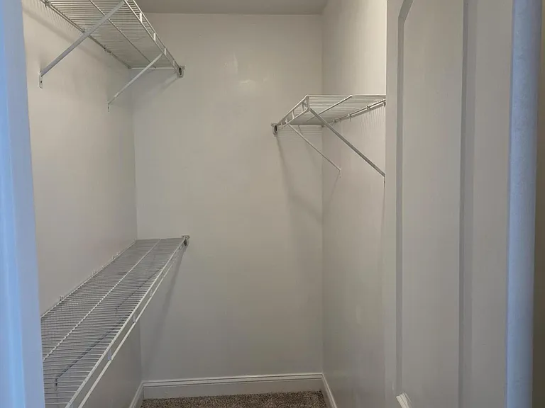 504 Hillshade Ct #A — Photo 14