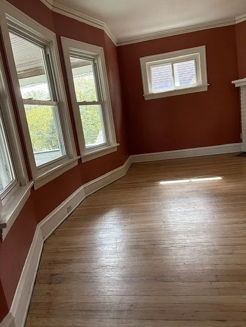 1262 Lakeland Ave — Photo 2