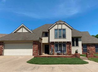 11 Fawn Ln, Ponca City, OK 74604