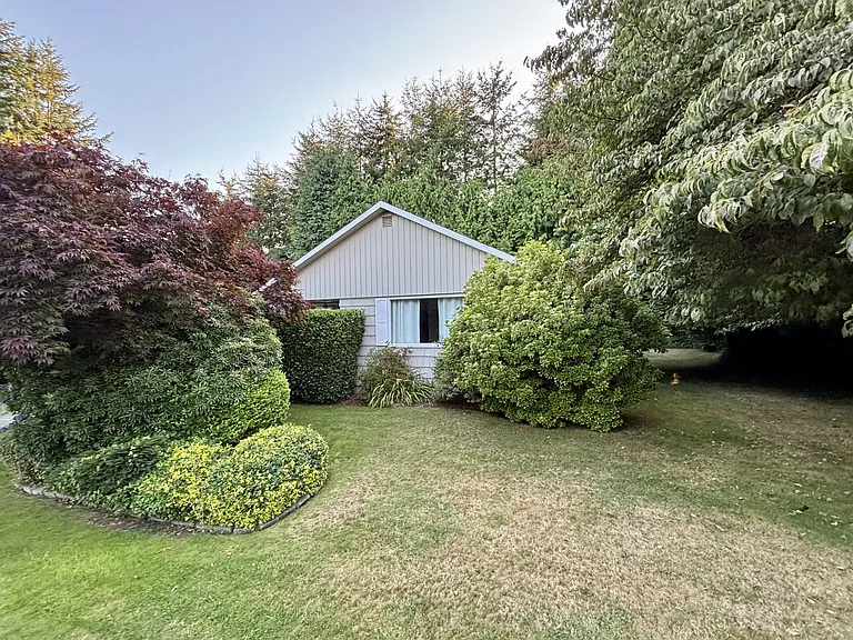 605 N Adams St — Photo 17