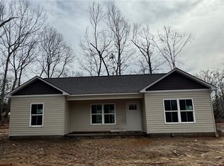 302 Marcy Jo Dr, Honea Path, SC 29654