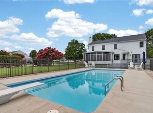 200 Winchester Pl, Smithfield, VA 23430