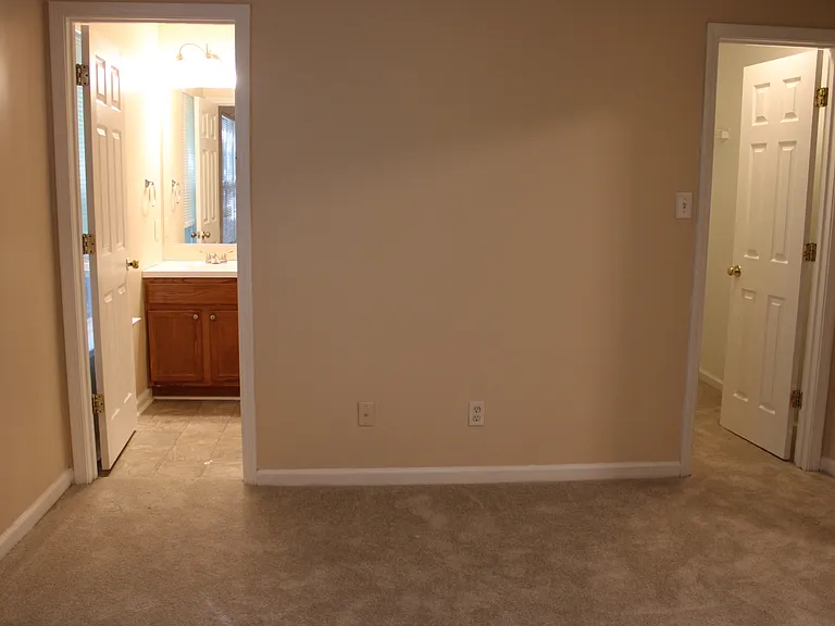 230 Blackbird Ct — Photo 8