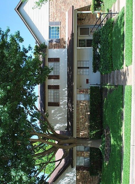1st image of 5005 Buttonwood Ln